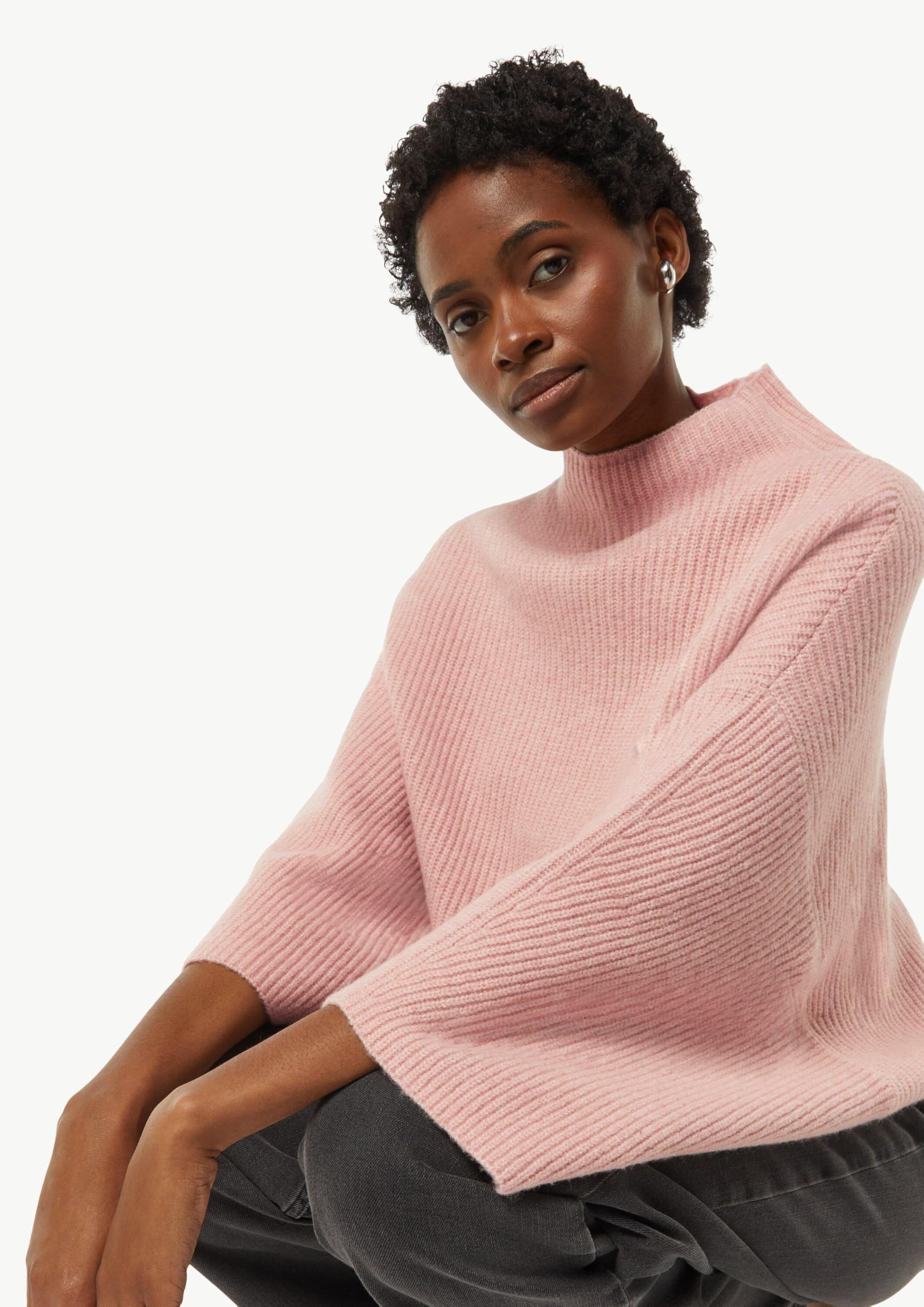 comma-ponchos-strick-poncho-mit-stehkragen-m-perlmuttrosa image 4
