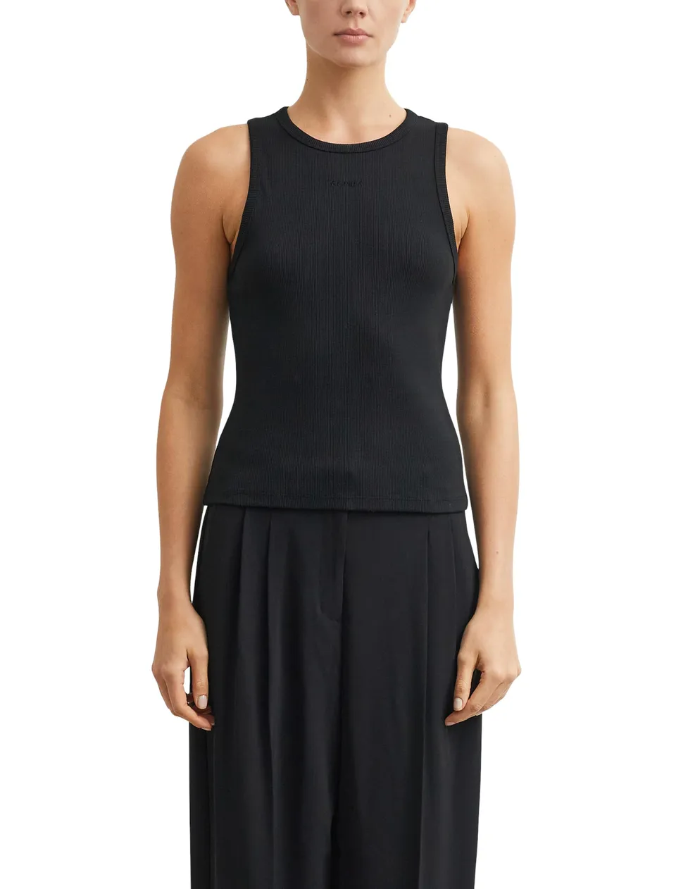 comma-tank-top-baumwollripp-top-schwarz-slim-fit-logo-stickerei image 1