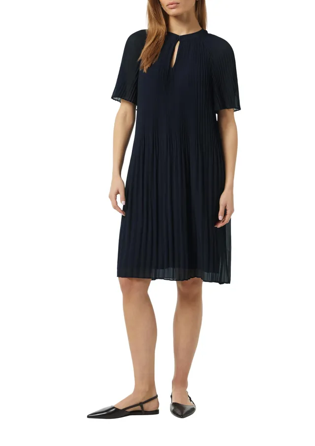 comma-kleid-2160794-midi-plissee-hellblau image 1