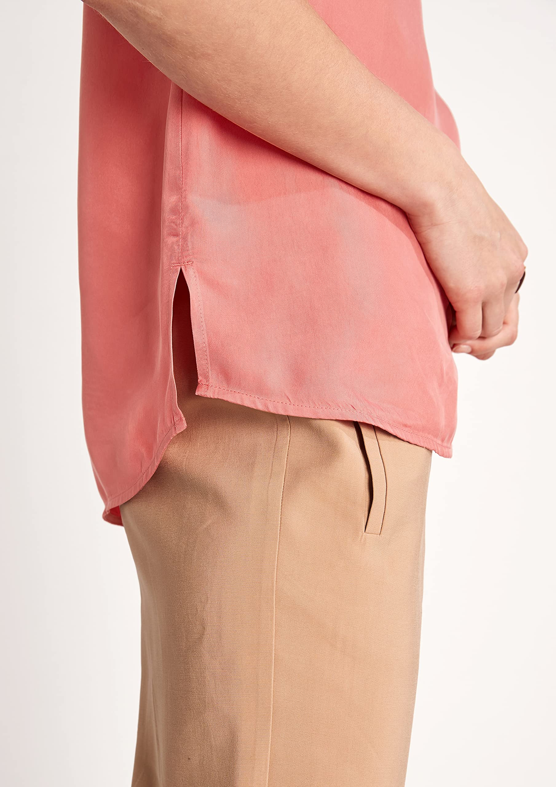 comma-damen-kurzarm-bluse-basic-ausschnitt image 4