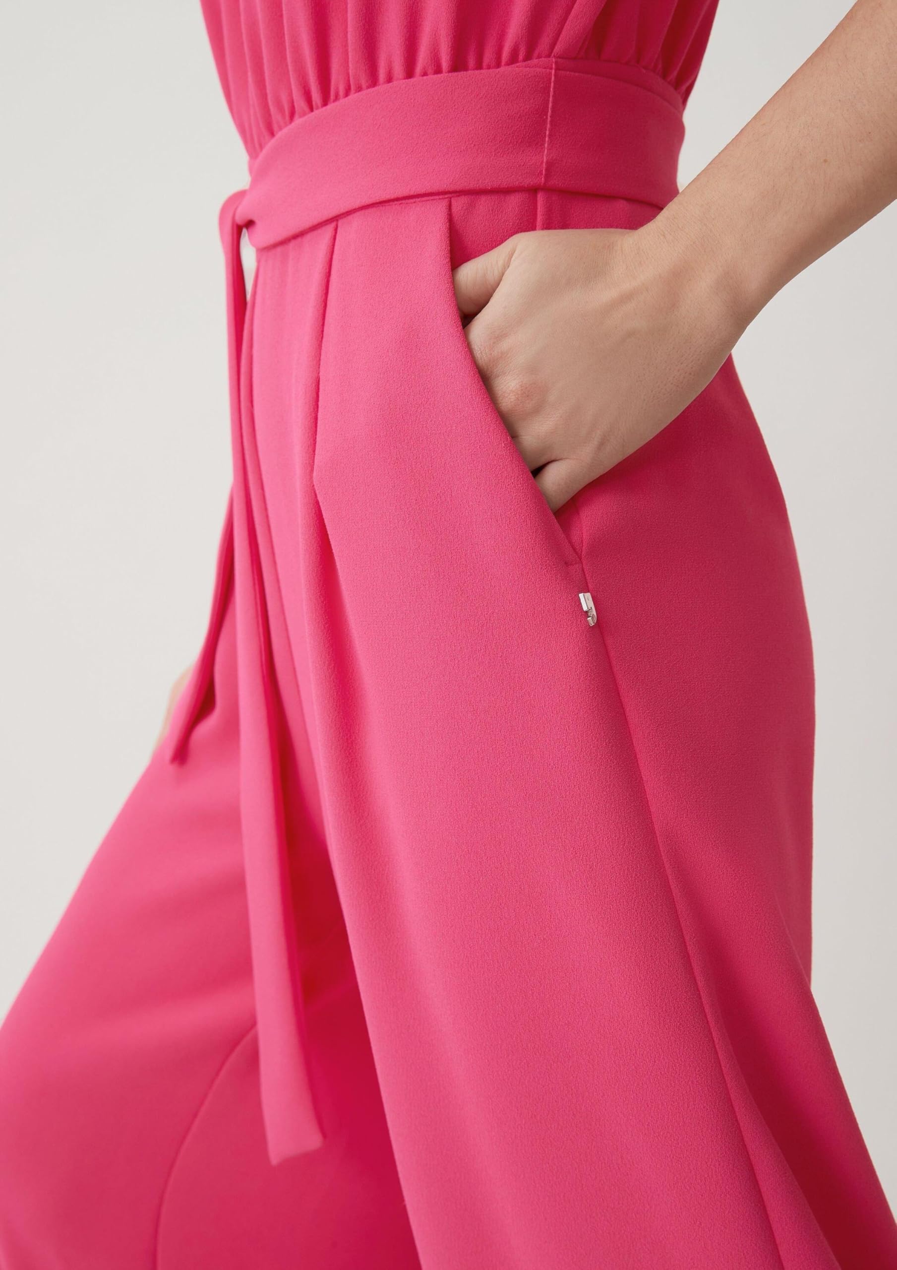 comma-2135397-overall-gr-38-eleganter-crepe-jumpsuit image 4