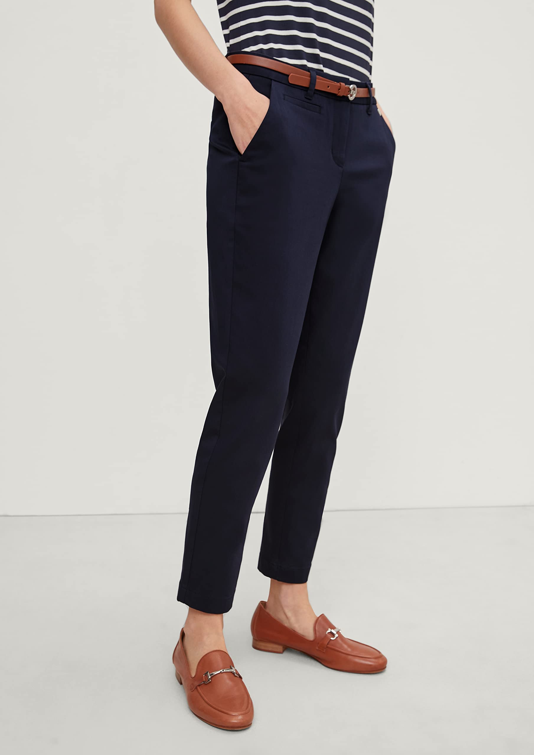 comma-chino-hose-mit-g-rtel-navy-gr-e-34 image 3