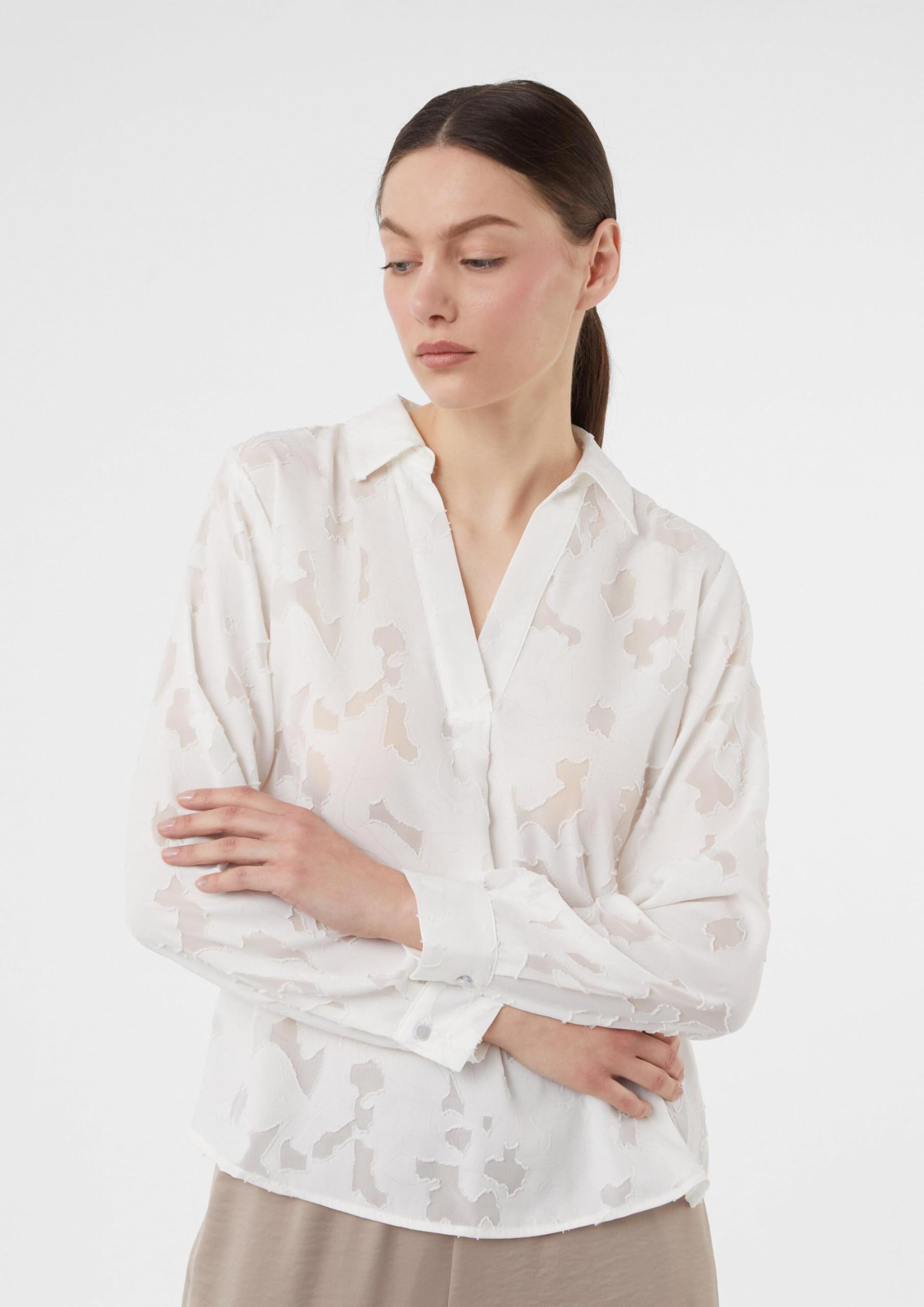 comma-jacquard-bluse-semitransparent-relaxed-fit image 5
