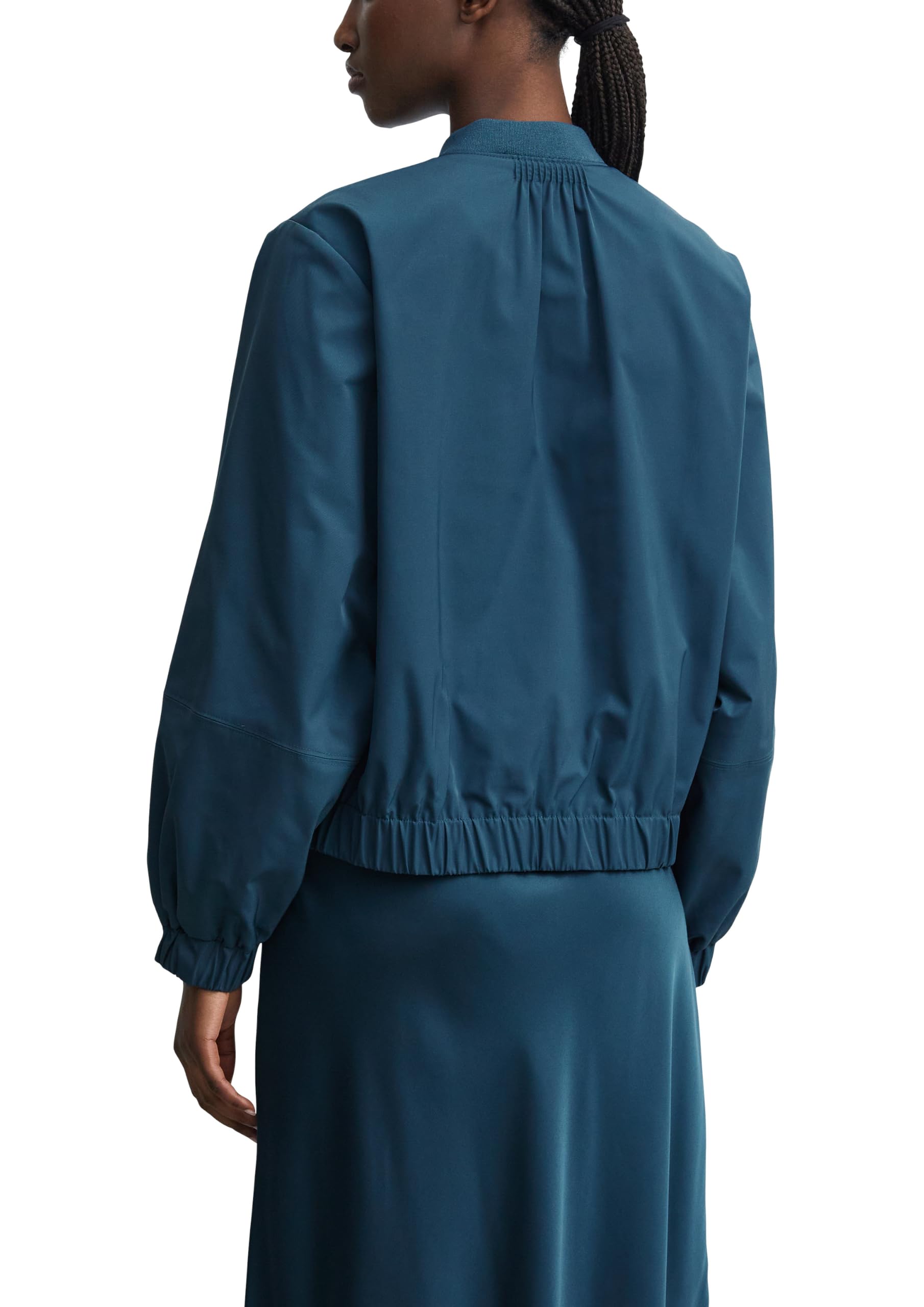 comma-jackets-indoor-jacke-boxy-fit-nylon-bomberkragen image 2