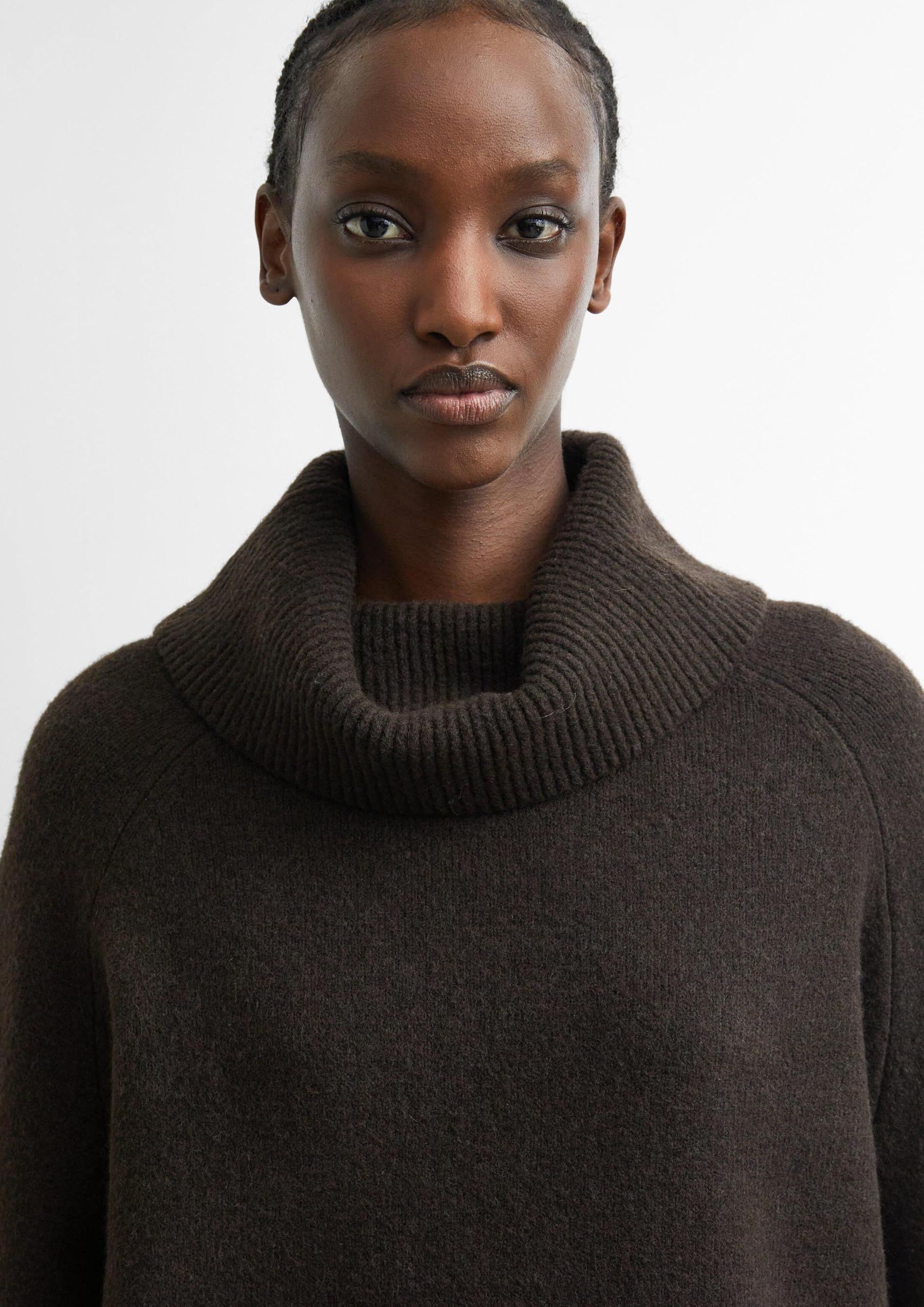 comma-poncho-pullover-damen-beige-loose-fit-rollkragen image 5