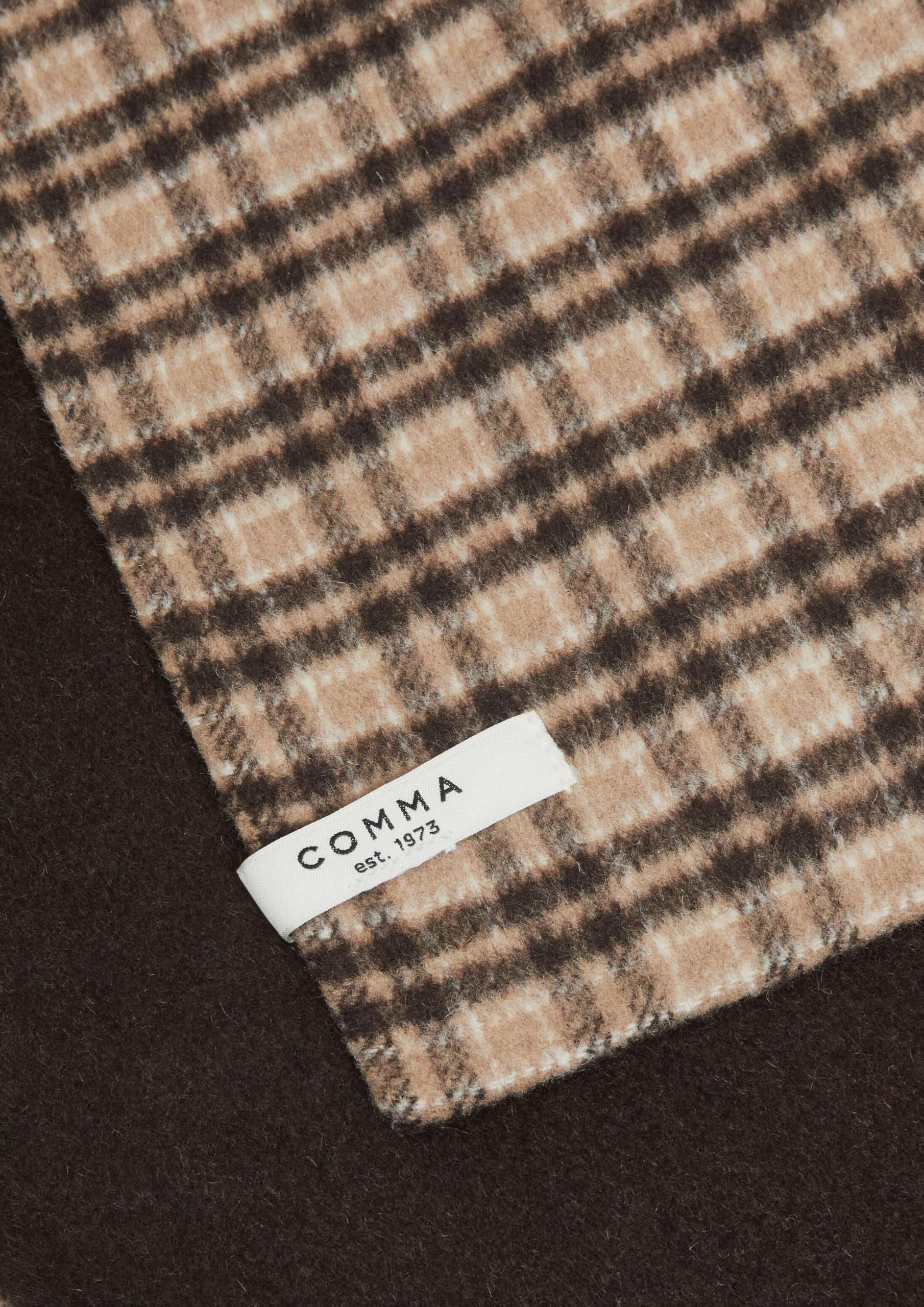 comma-accessoires-tuch-jacquard-doubleface-braun image 3