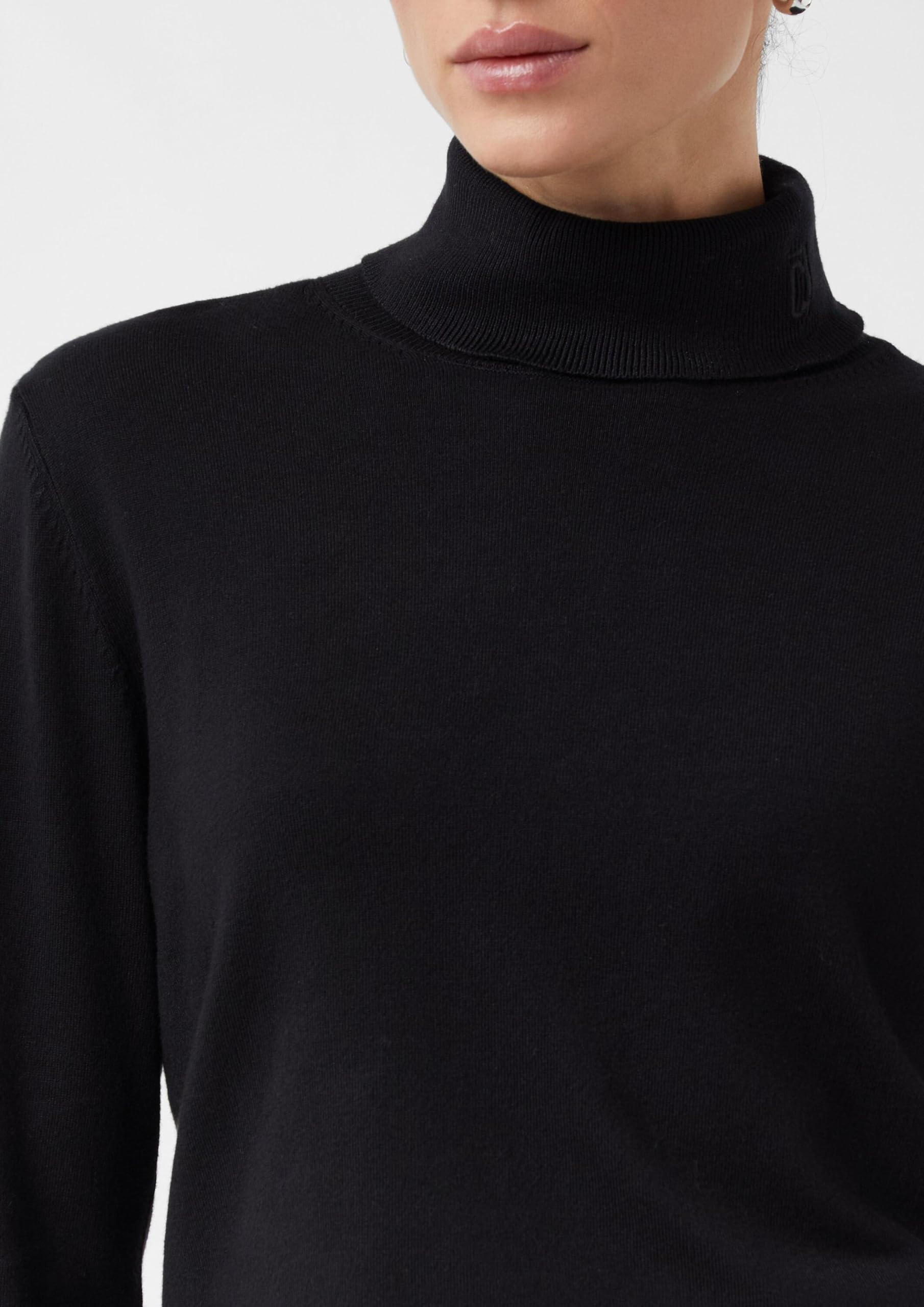 comma-rollkragenpullover-logo-stickerei-strickpullover-kiwigr-n image 4