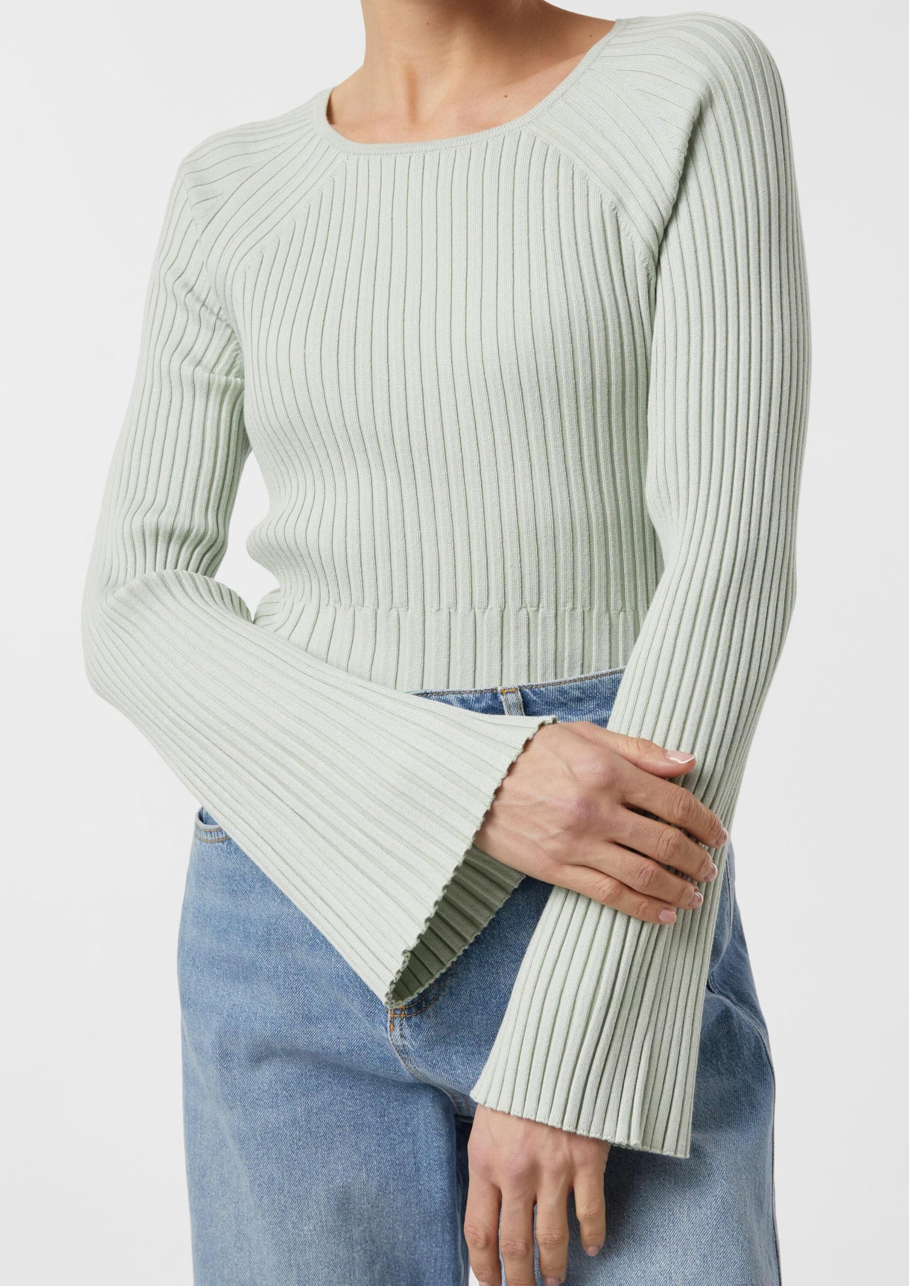 comma-strickpullover-slim-fit-pulli-rundhals-mit-trompeten-rmel image 4