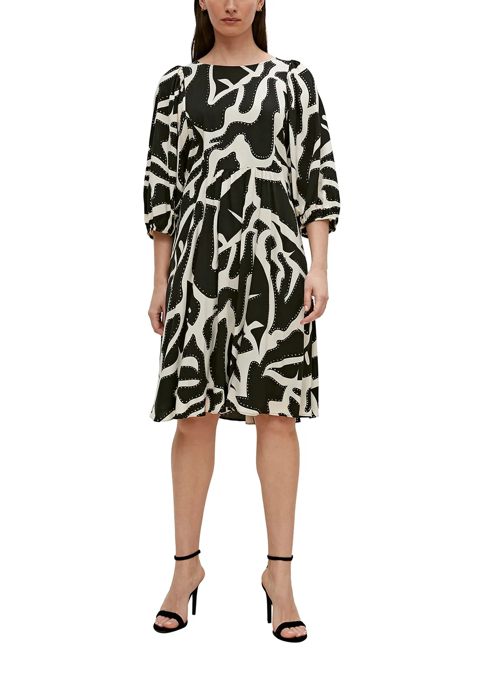 comma-dresses-kurz-kleid-gr-e-38-gr-n-rmellos image 1