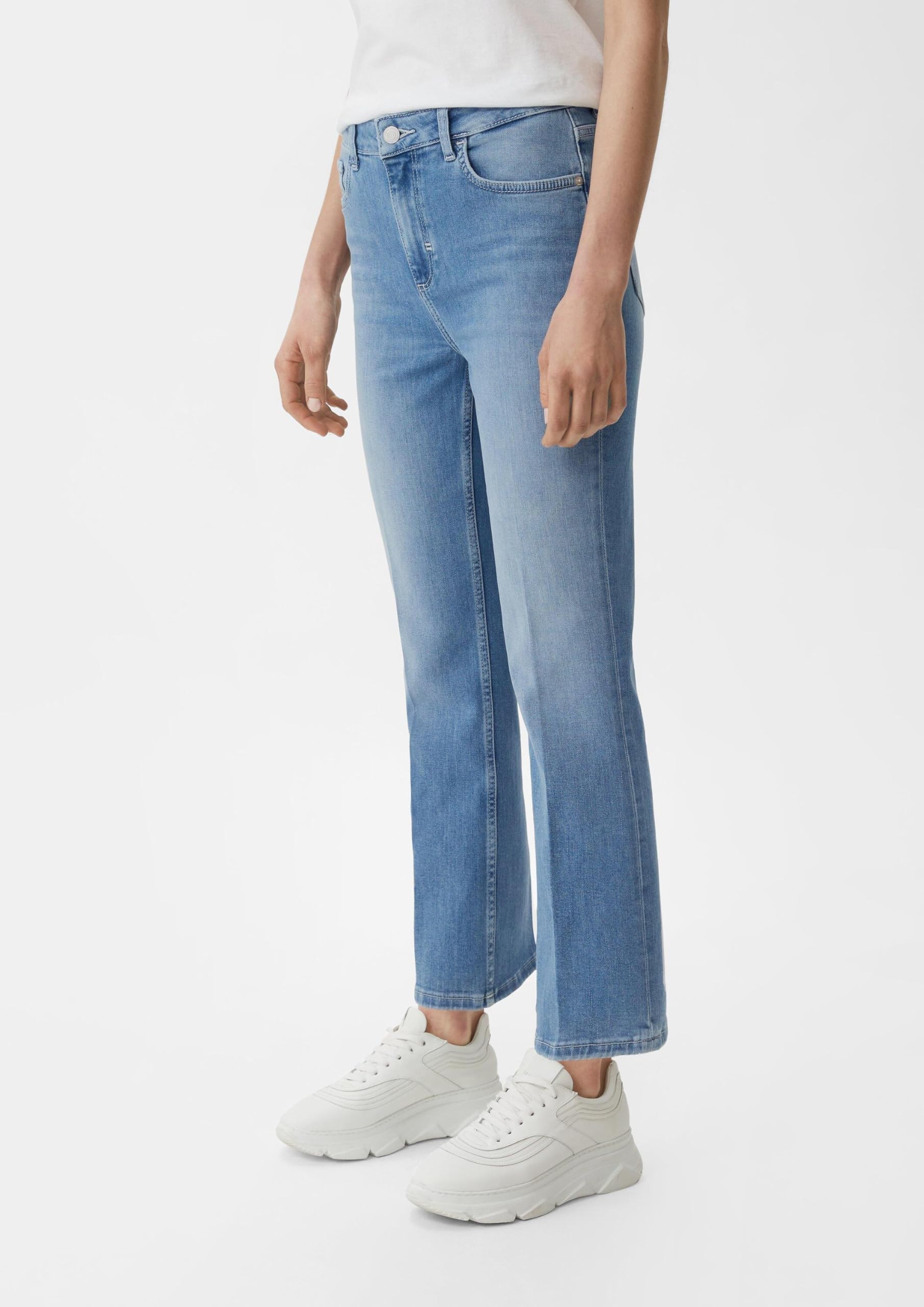 comma-cropped-jeans-flared-leg-blau-gr-e-34 image 6