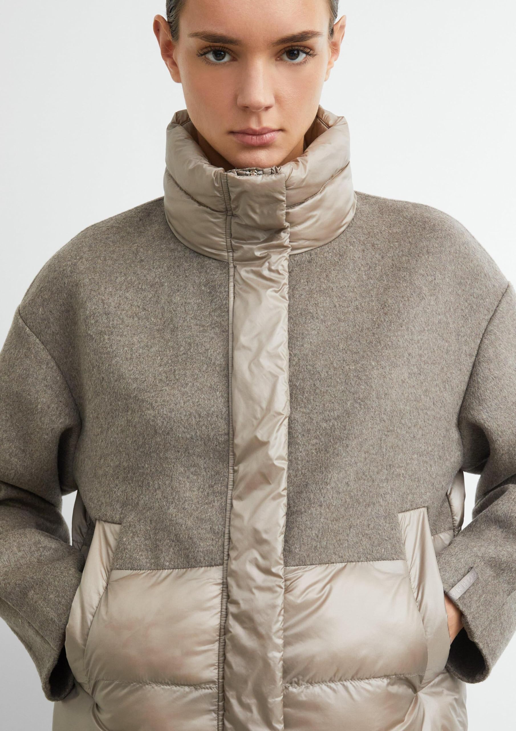 comma-outdoor-jacke-doubleface-beige-xs-mit-stehkragen image 5