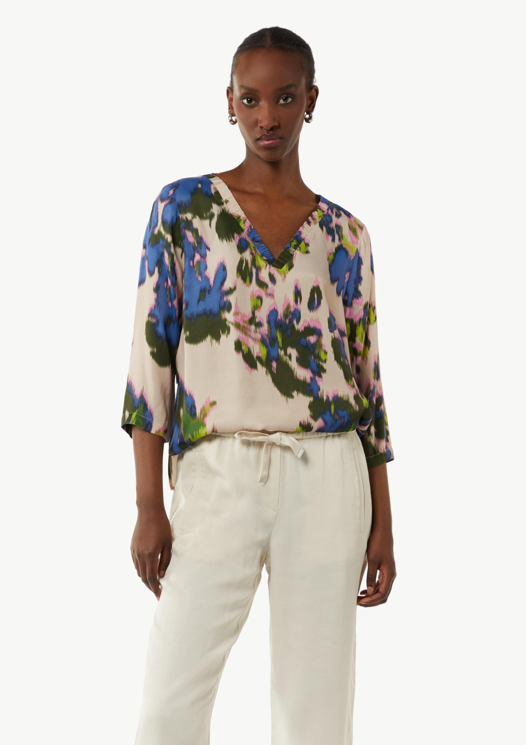 comma-blouses-satin-bluse-mit-all-over-print image 5