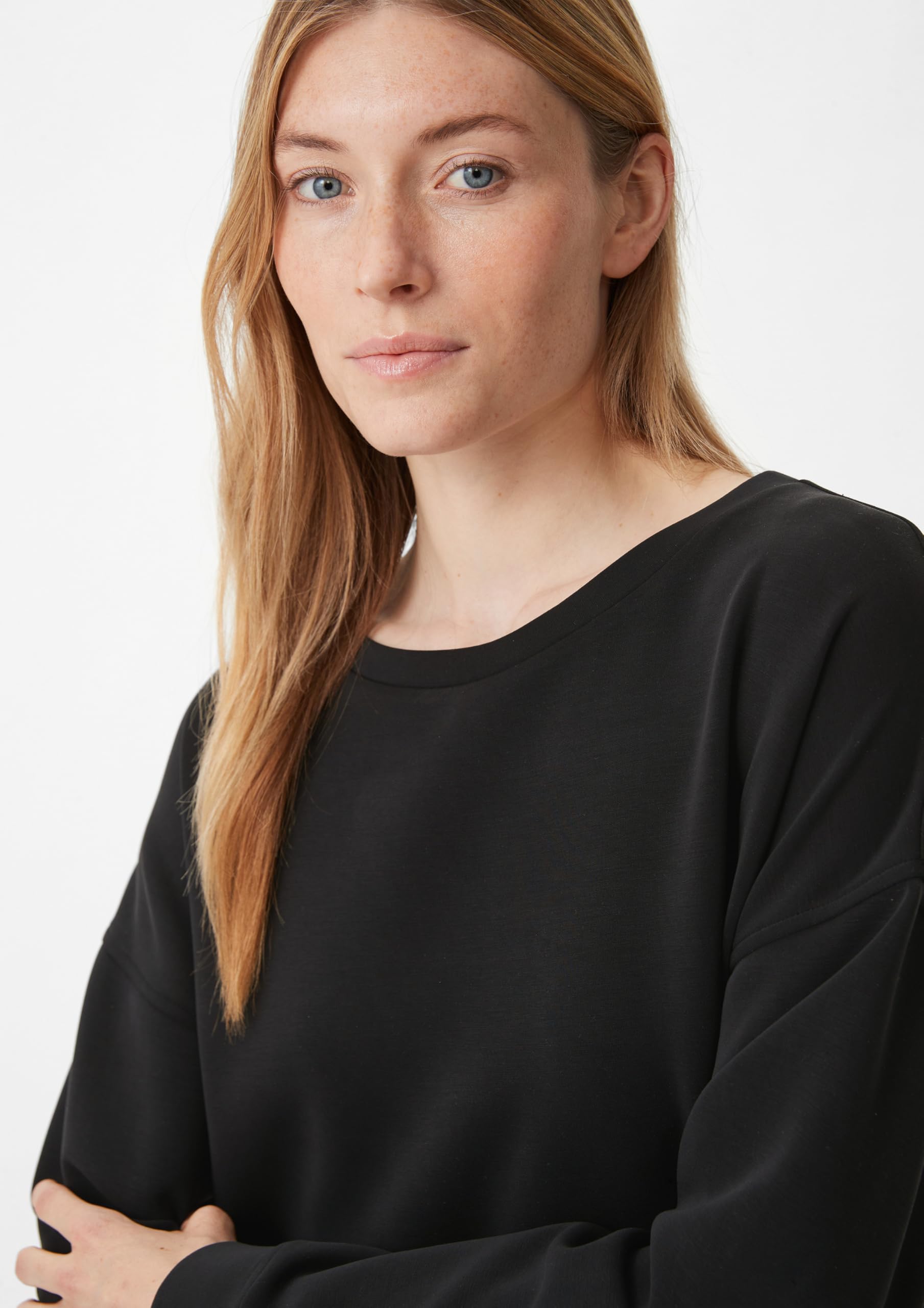 comma-langarmshirt-modalmix-jerseyshirt-schwarz image 4