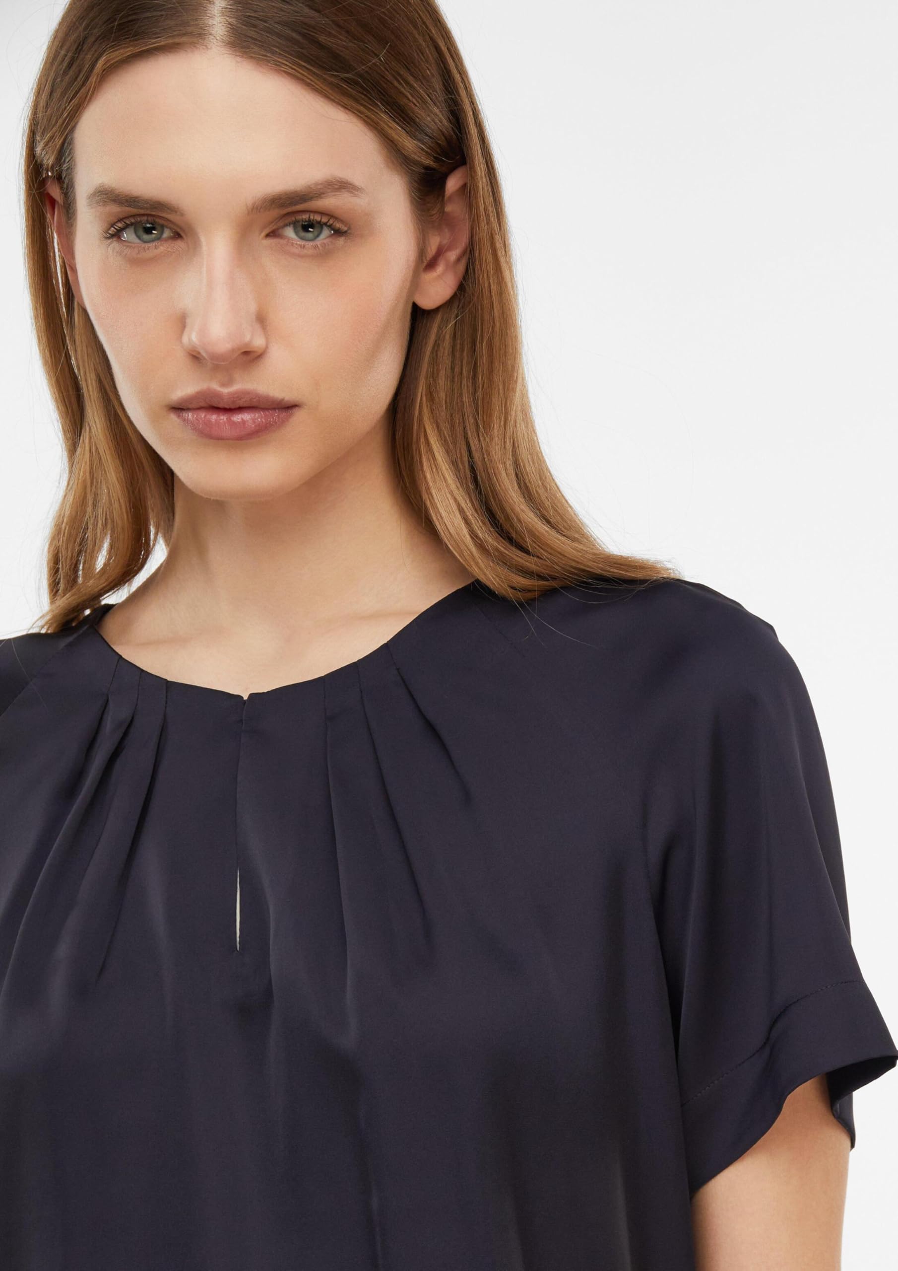 comma-baumwollbluse-kurzarm-faltenfront-schwarz image 3