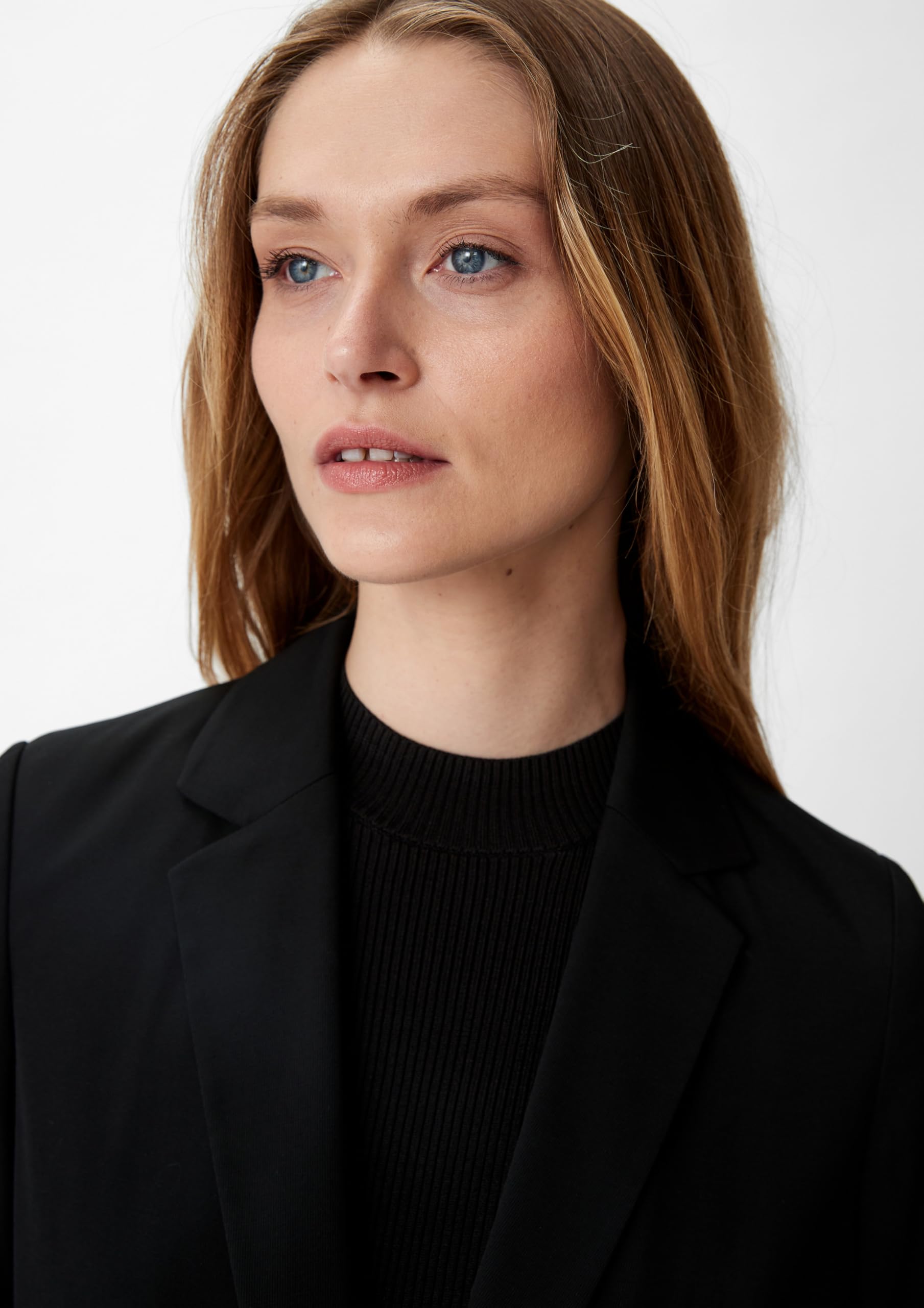 comma-travel-blazer-seitenschlitze-blazer-gr-e-46 image 4