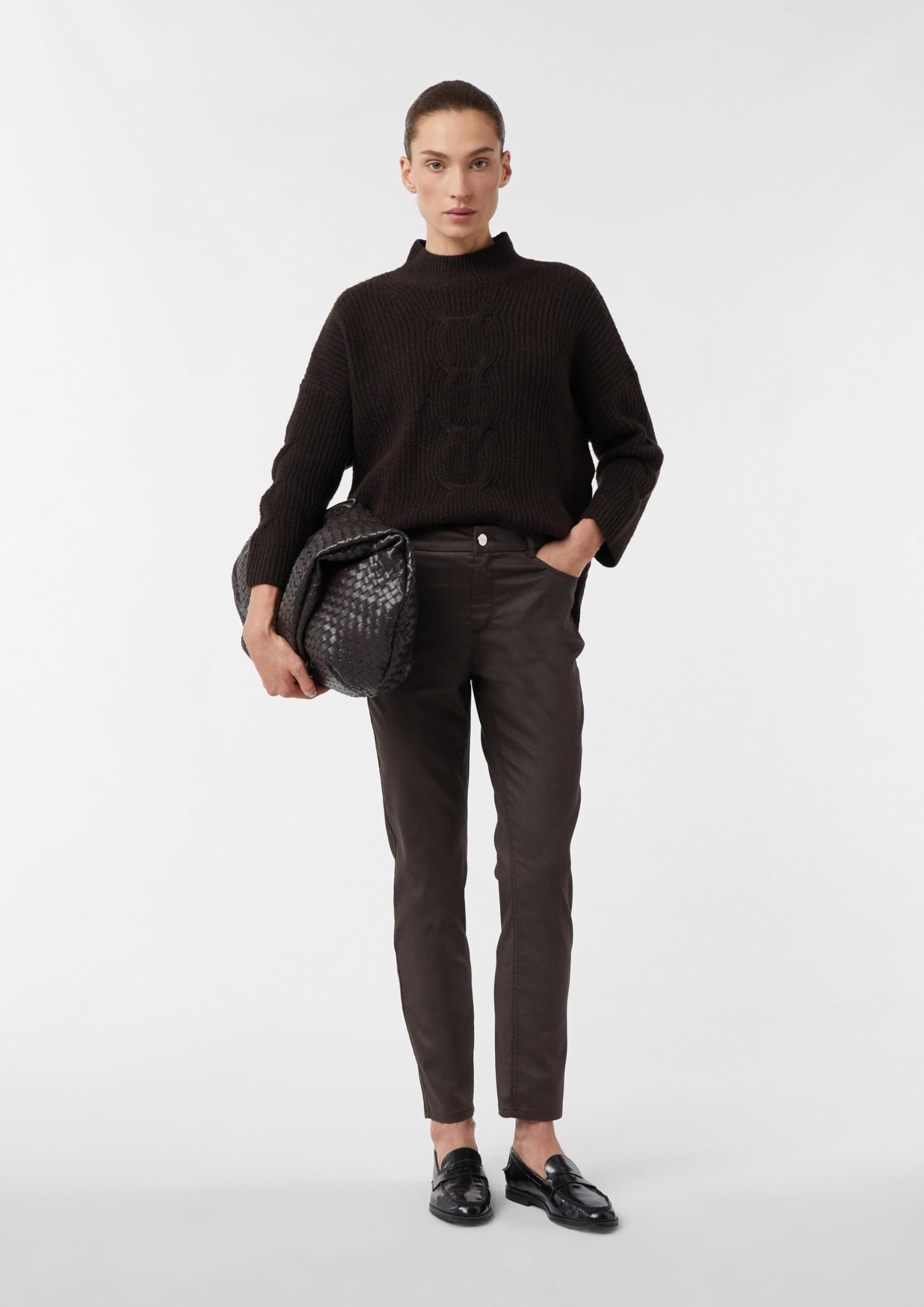 comma-ankle-jeans-slim-fit-coating image 3