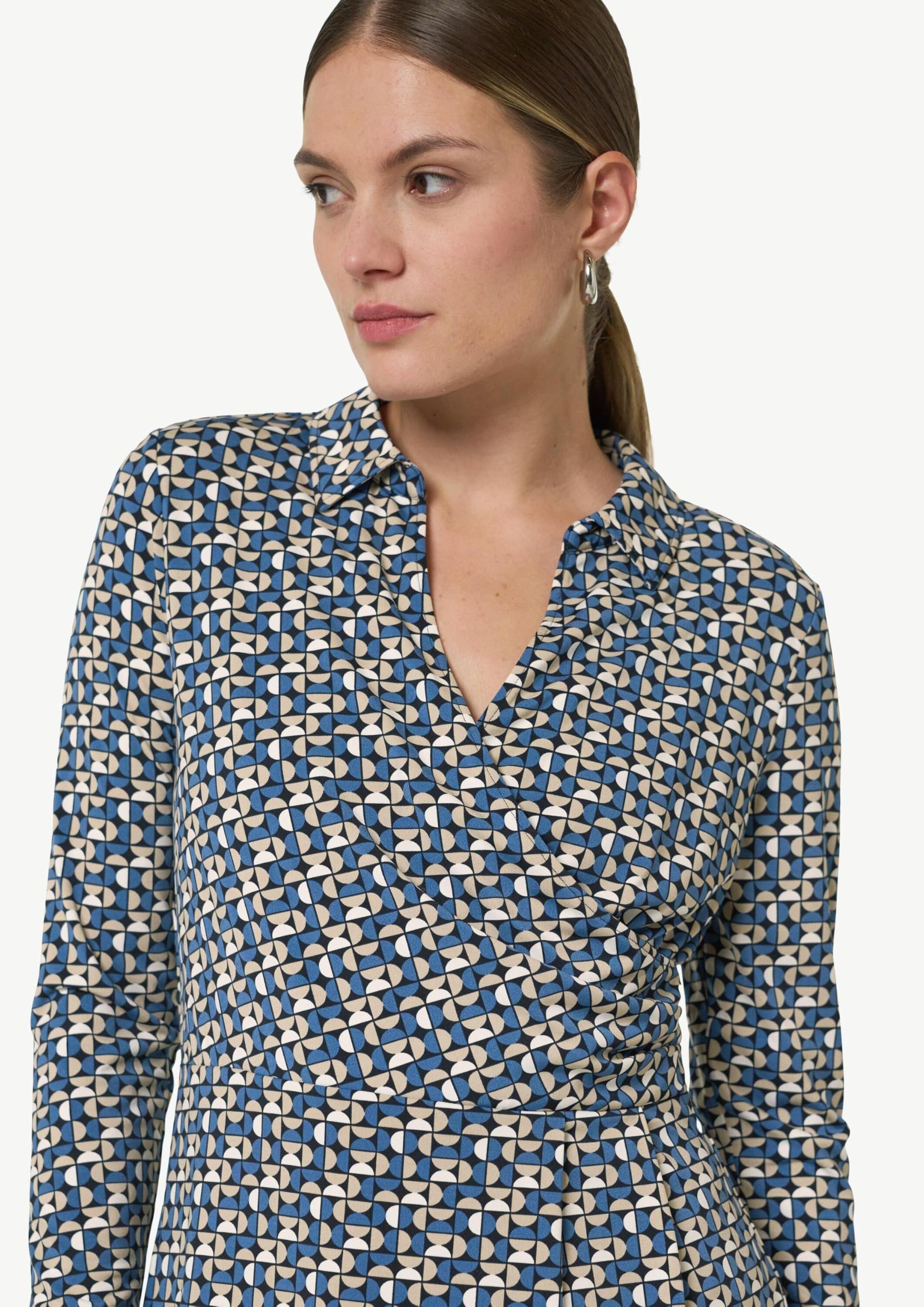 comma-midikleid-gr-42-navy-wickeloptik-allover-print image 3