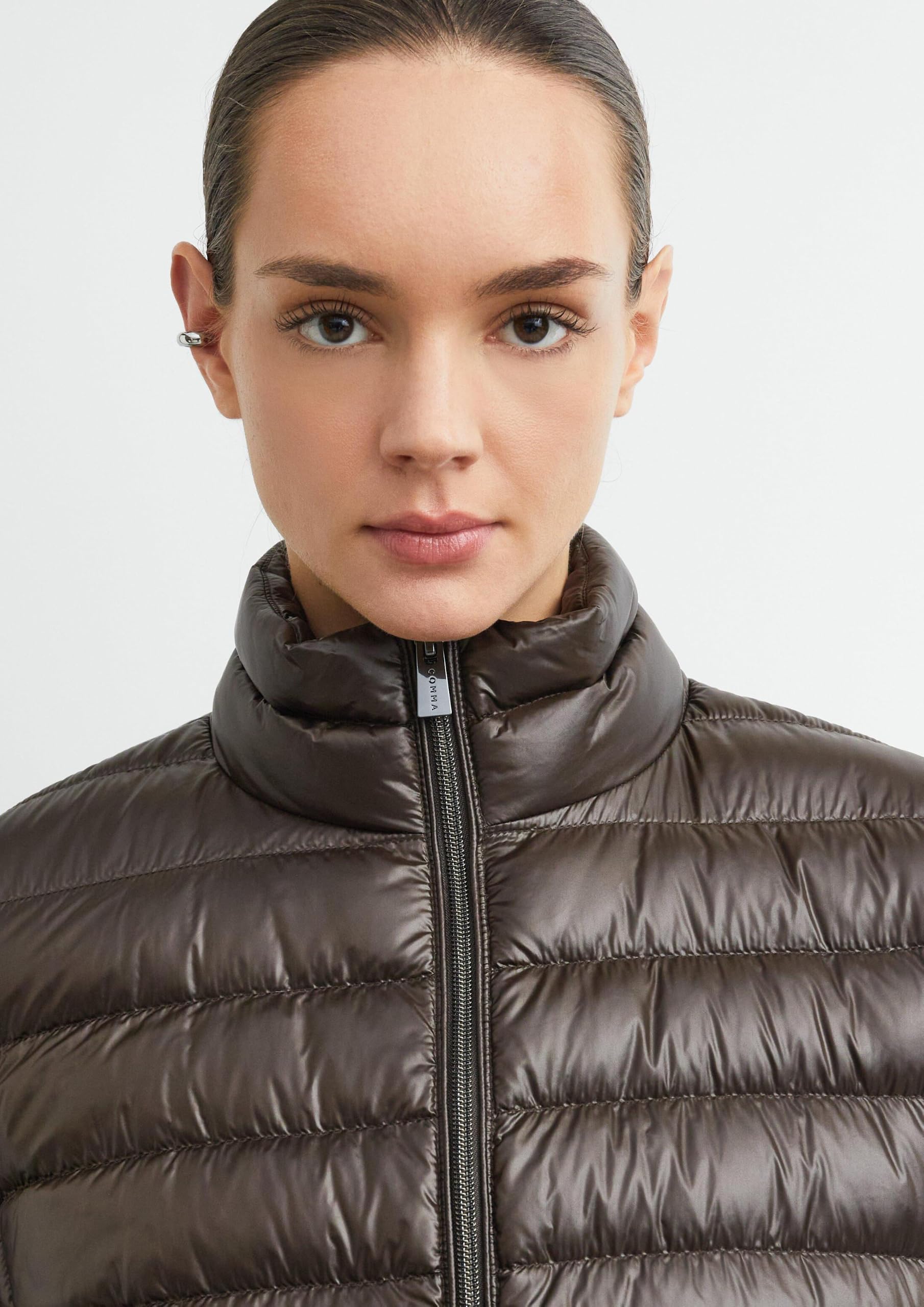 comma-outdoor-jacke-daunenjacke-hellbraun-regular-fit-stehkragen image 5