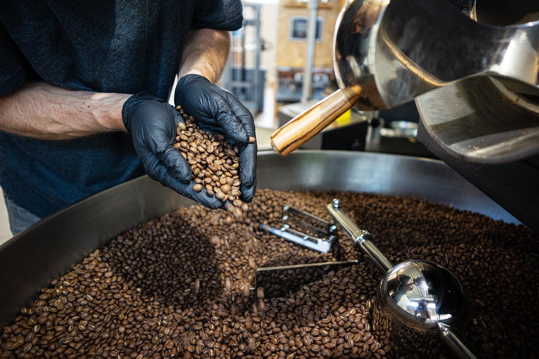 kaffeewunder-no-1-bio-arabica-kaffeebohnen-1kg-french-roast image 6