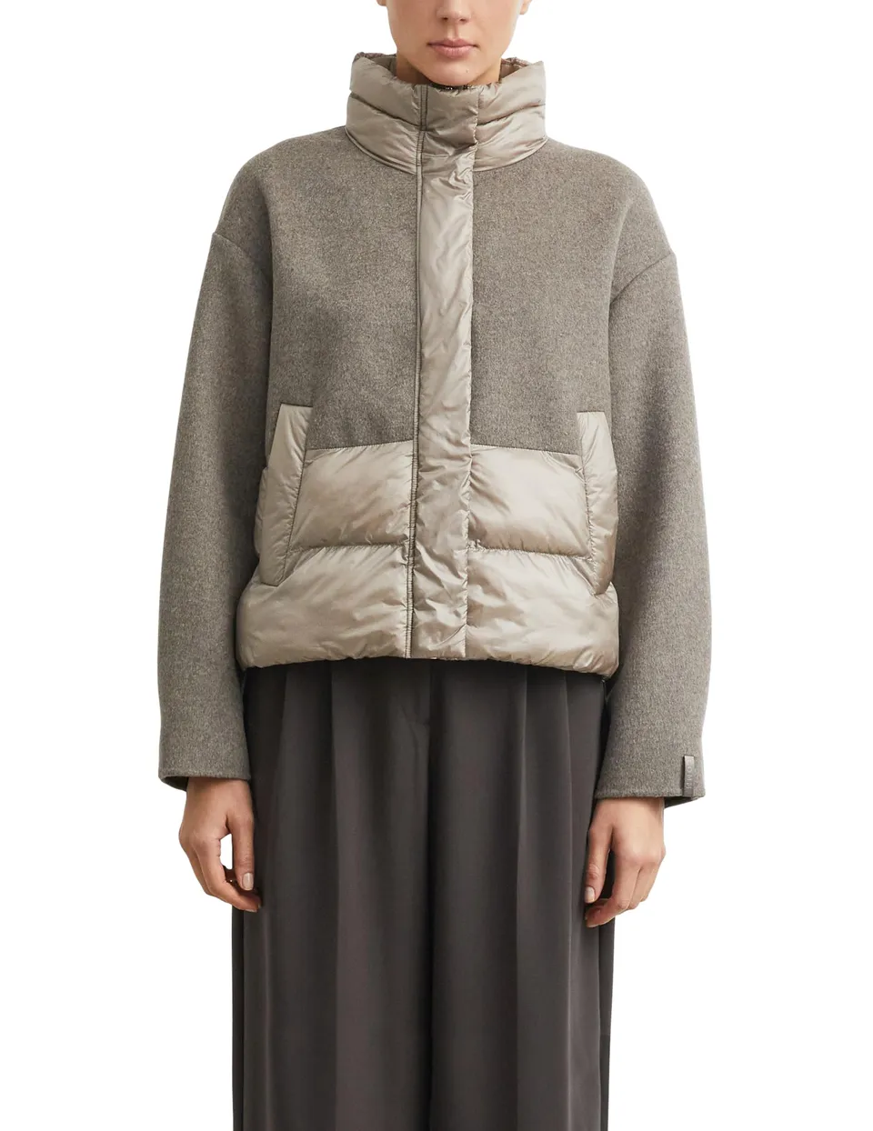 comma-outdoor-jacke-doubleface-beige-xs-mit-stehkragen image 1