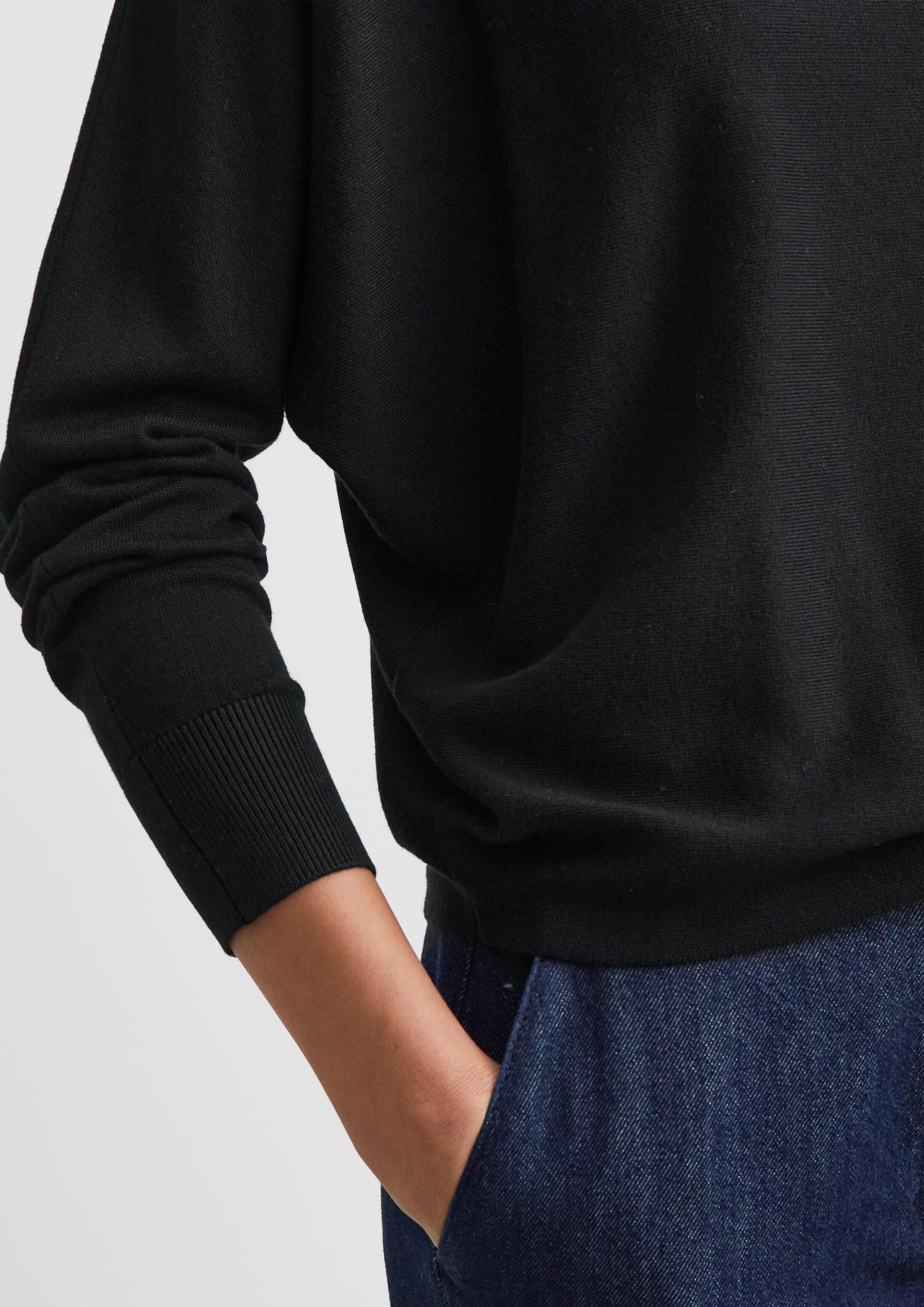 comma-knitwear-feinstrickpullover-u-boot-relaxed-fit image 5