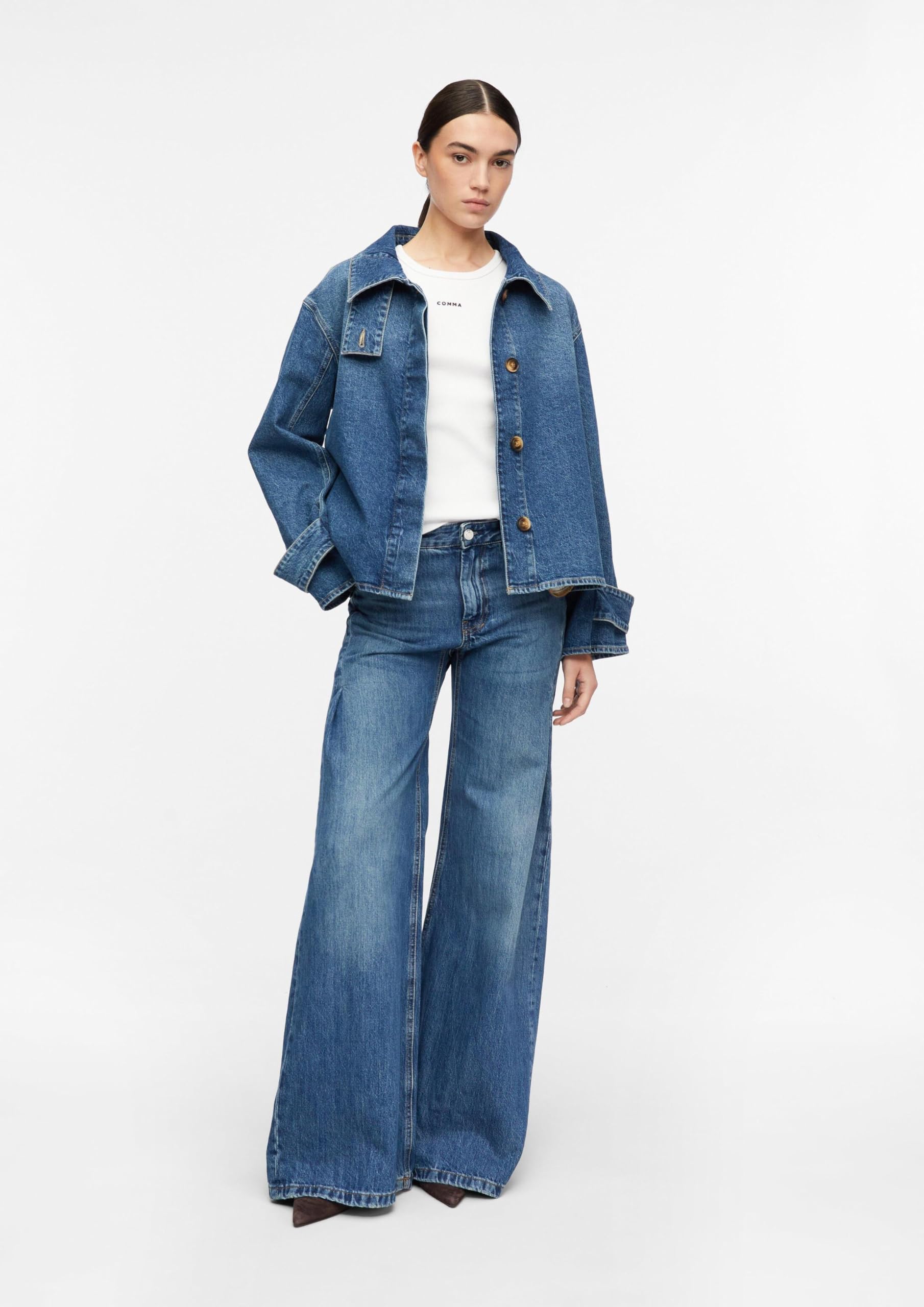 comma-jeans-damen-wide-leg-high-rise-faltendetail-blau image 6