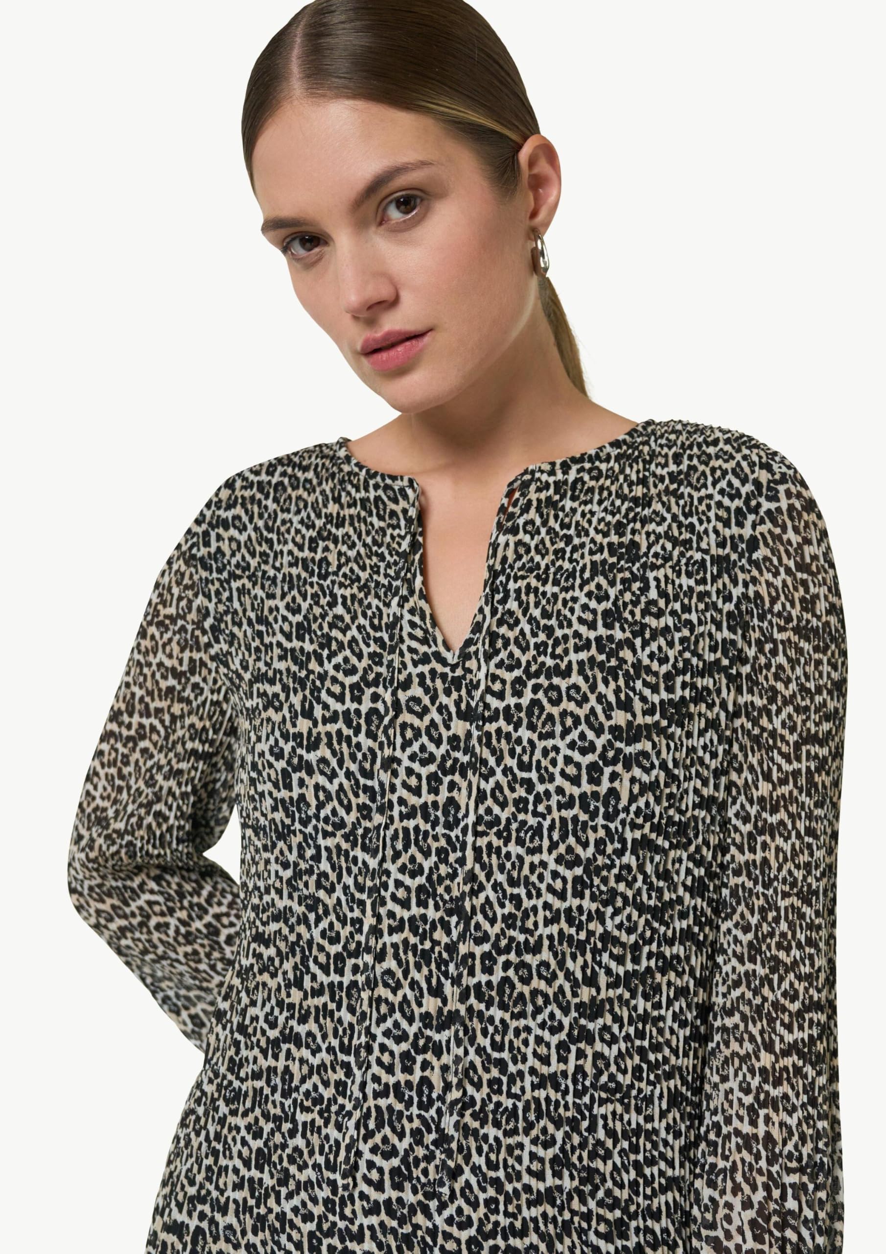 comma-plissiertes-chiffon-kleid-leo-print-beige-42 image 4