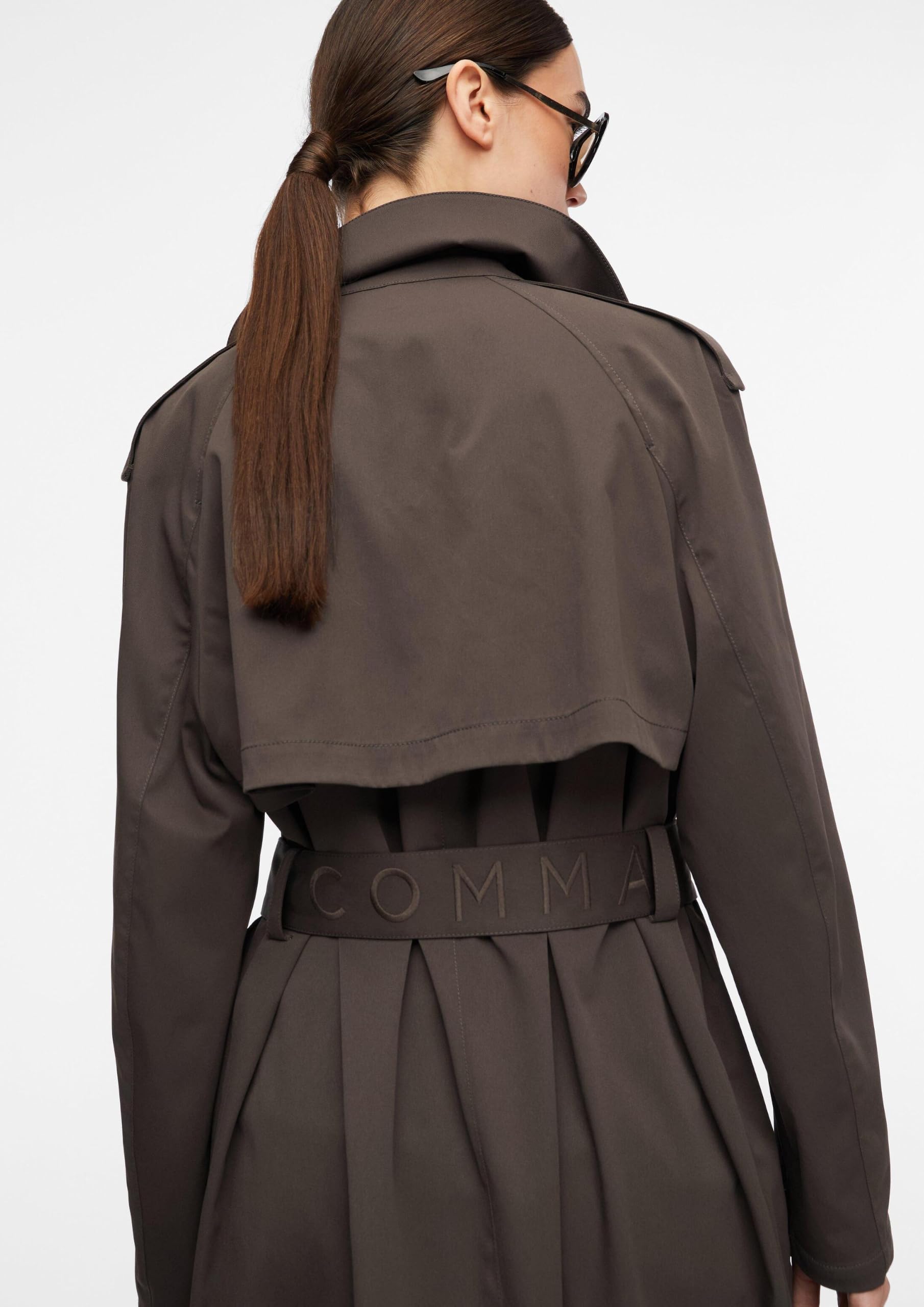 comma-trenchcoat-relaxed-fit-mantel-damen-bindeg-rtel-twill image 2