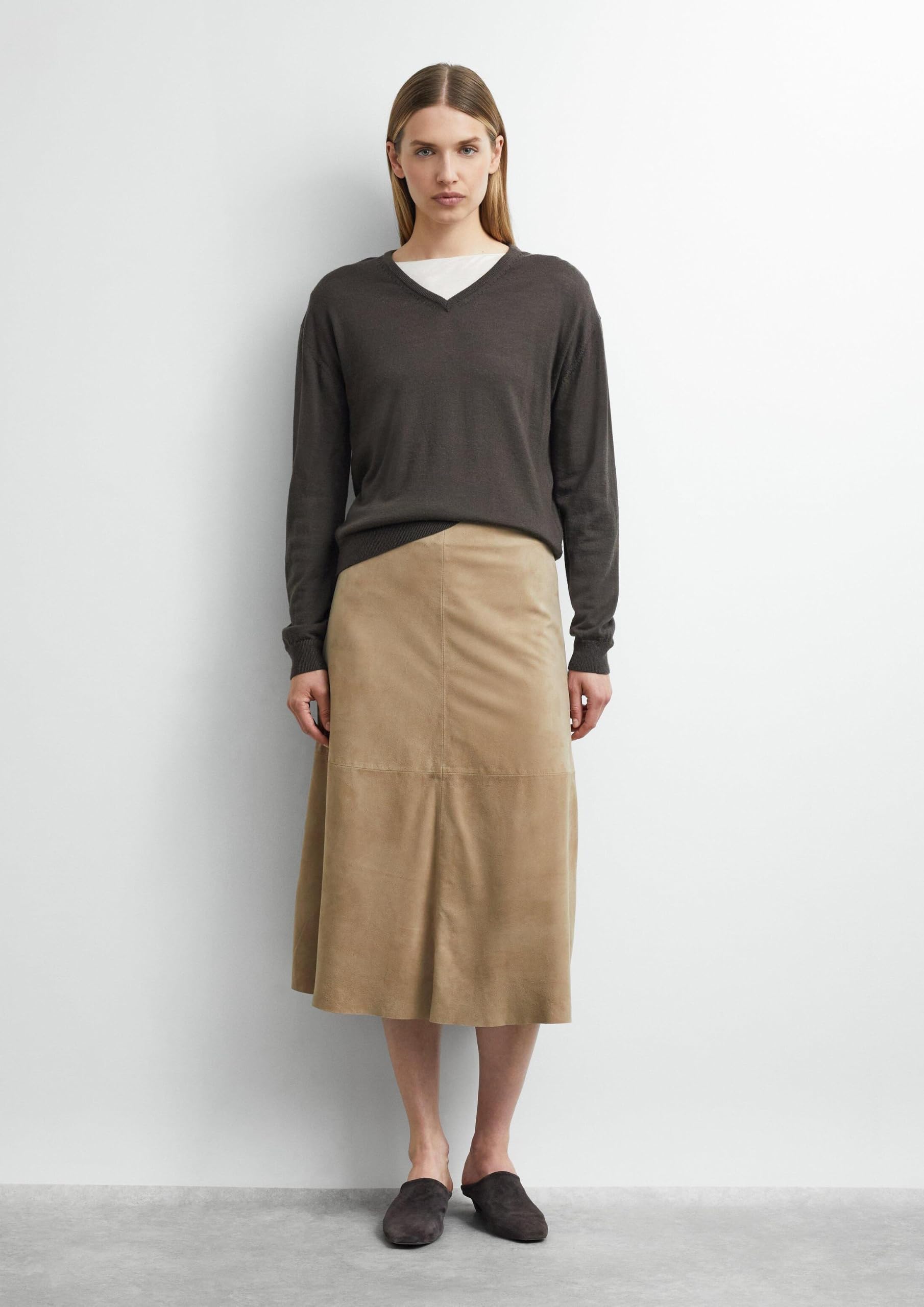 comma-skirts-rock-veloursleder-midi-ausgestellt image 3