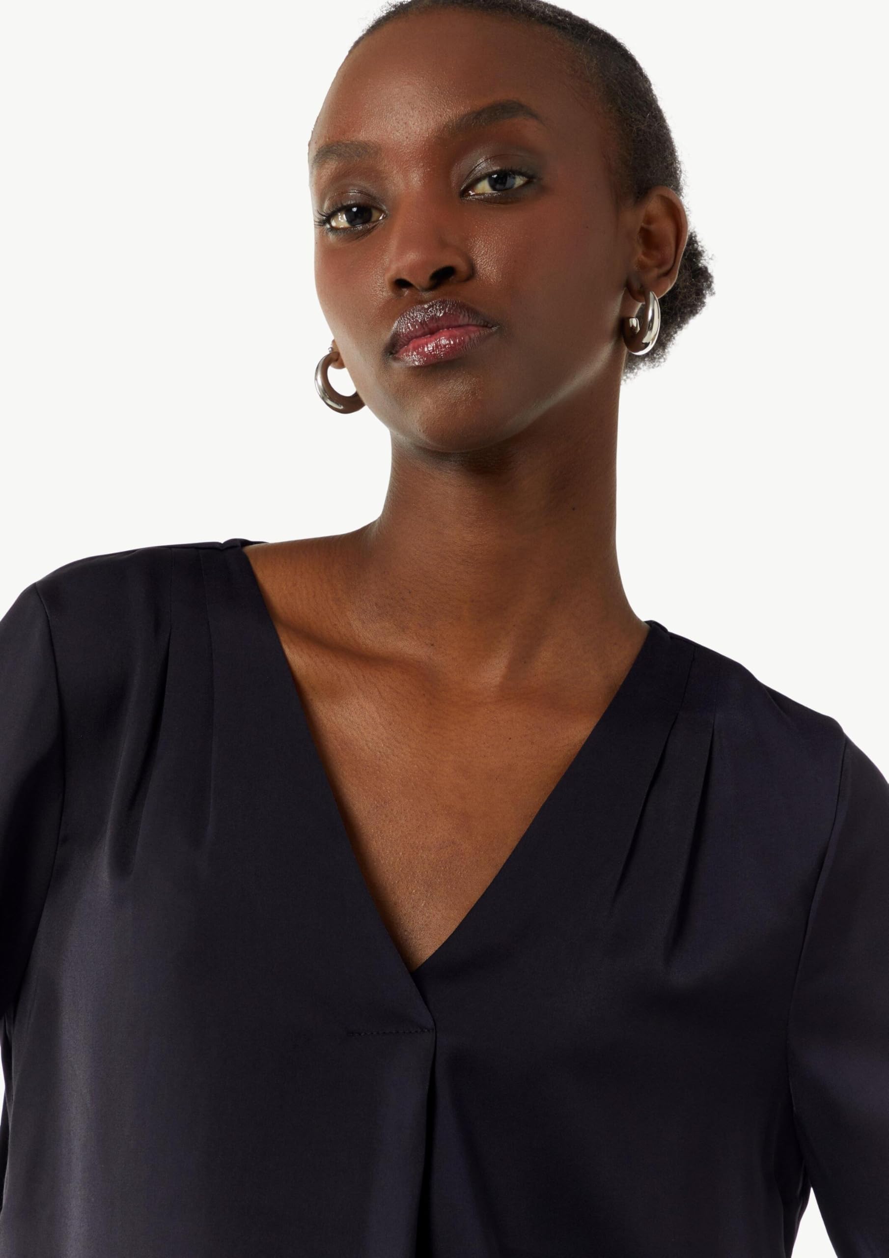comma-satinbluse-damen-navy-v-ausschnitt-satin image 4