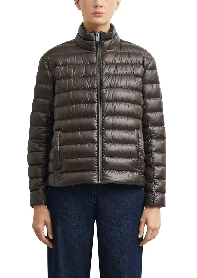 comma-outdoor-jacke-daunenjacke-hellbraun-regular-fit-stehkragen image 1