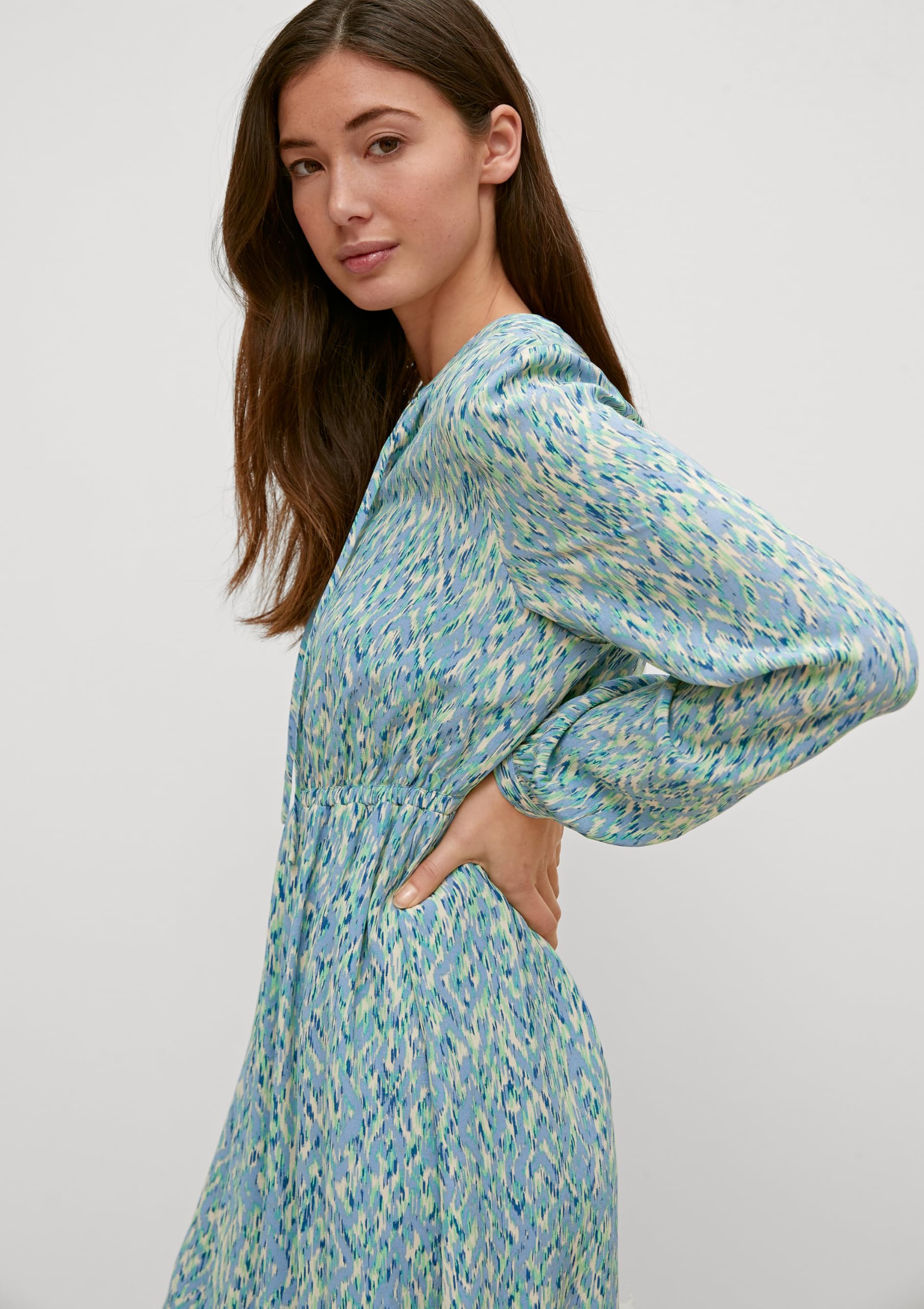 comma-cr-pe-kleid-viskose-kleid-blau-50a2 image 5