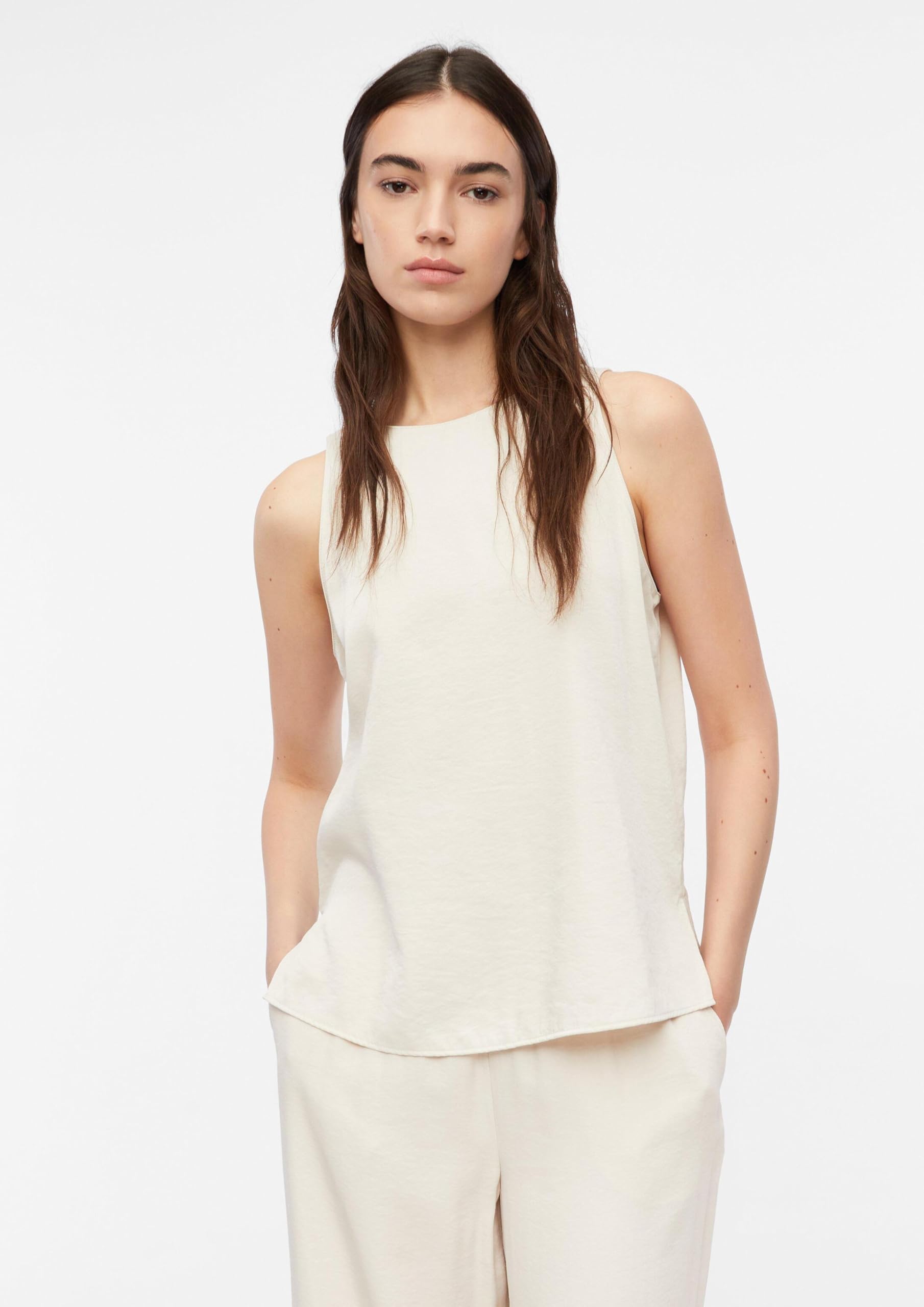 comma-blouses-damenbluse-rmellos-samt-satin-rundhals image 6